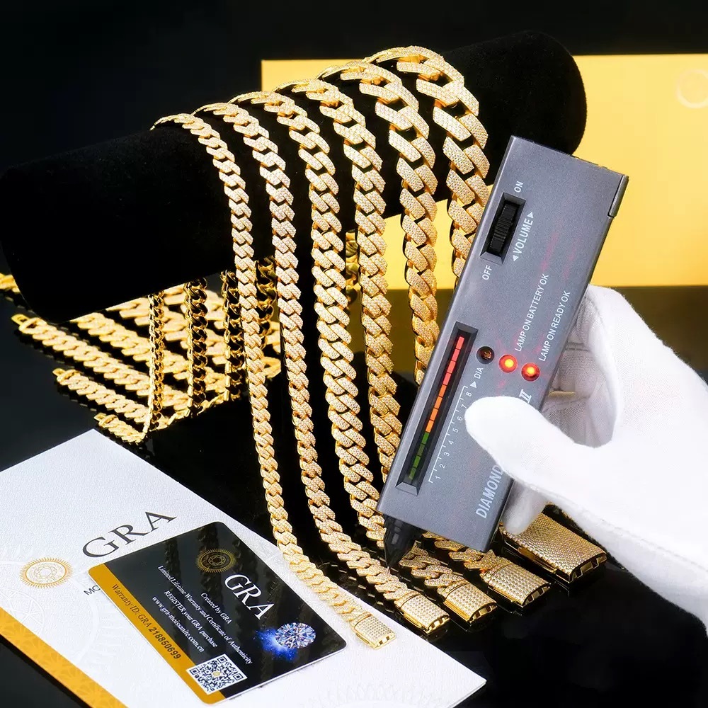 Wholesale Miami Man 15mm and 20mm Sterling Sier Iced Out Mosssanite Moissanite Dia Fine Cuban Chain & Link Bracelets