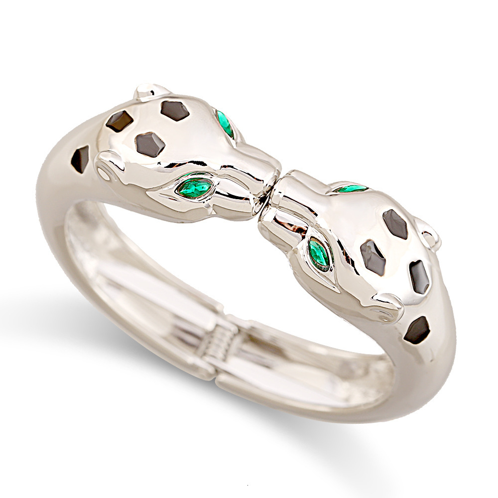 2025 New Retro, Fashionable And Individual Leopard Head Oil Drop Alloy Open Bracelet Designer Jewelry Wedding Ring Bracelet