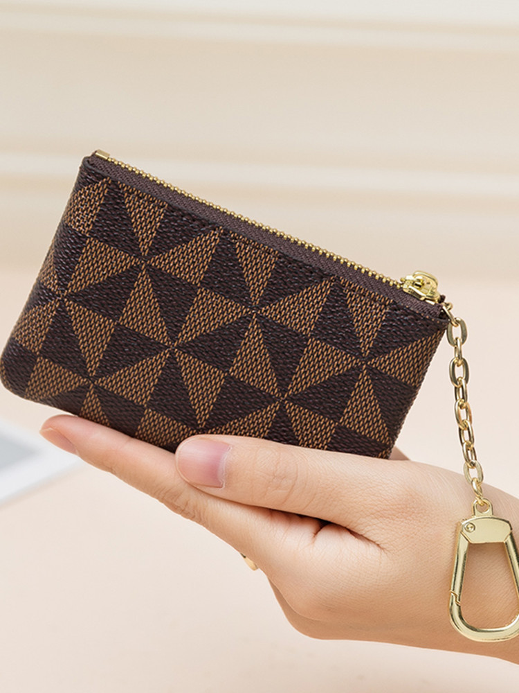 Free shipping design new short wallet, European and American trendy brand, horizontal wallet for young with trendy printed checkered card case.