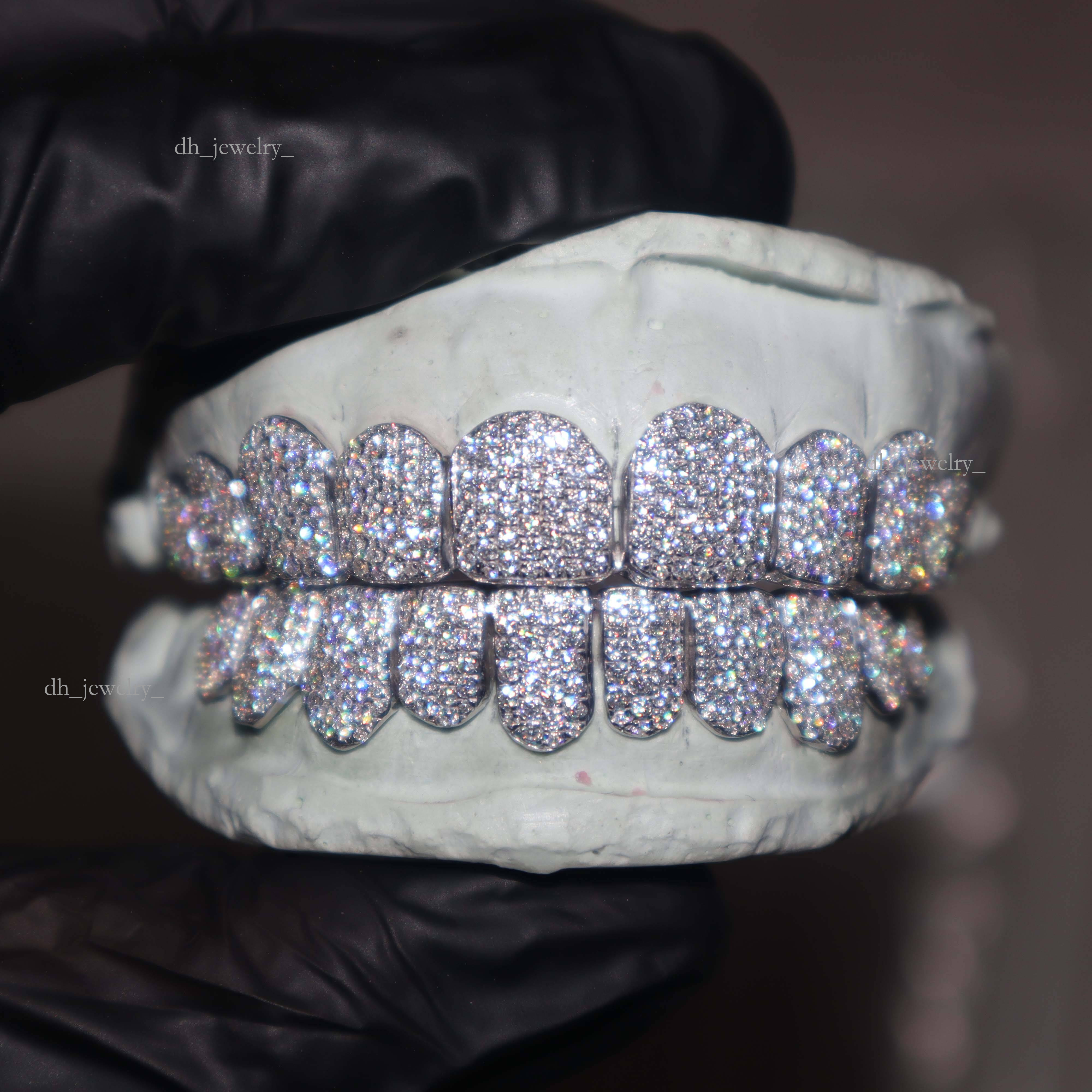 Vvs Moissanite Iced Out Sier Custom Made Gold Teeth Hip Hop Round Brilliant Cut Dia Grillz With Mold Kit