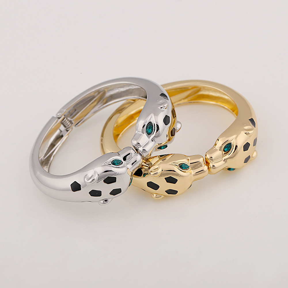 2025 New Retro, Fashionable And Individual Leopard Head Oil Drop Alloy Open Bracelet Designer Jewelry Wedding Ring Bracelet