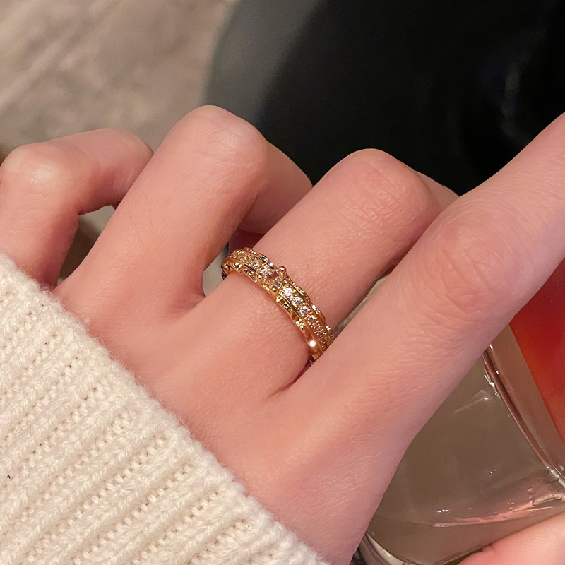 New High-end Retro Designer Jewelry Wedding Ring French Retro Full Diamond Open Ring Fashionable And High-end Elegant And Niche Design Exquisite Diamo