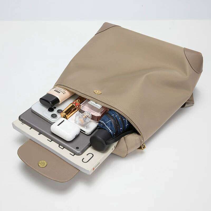 Fashion High Quality Women Backpackf Waterproof Large Capacity Ladies Handbag Travel Bagpack 13.3 15.6 Computer Bag Schoolbag