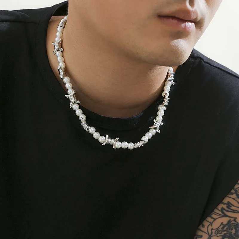 Fashion Metal Thorns Knot Pearl Choker Necklace For Women Men Punk Hip Hop White Imitation Pearl Beaded Necklace Jewelry Y250620