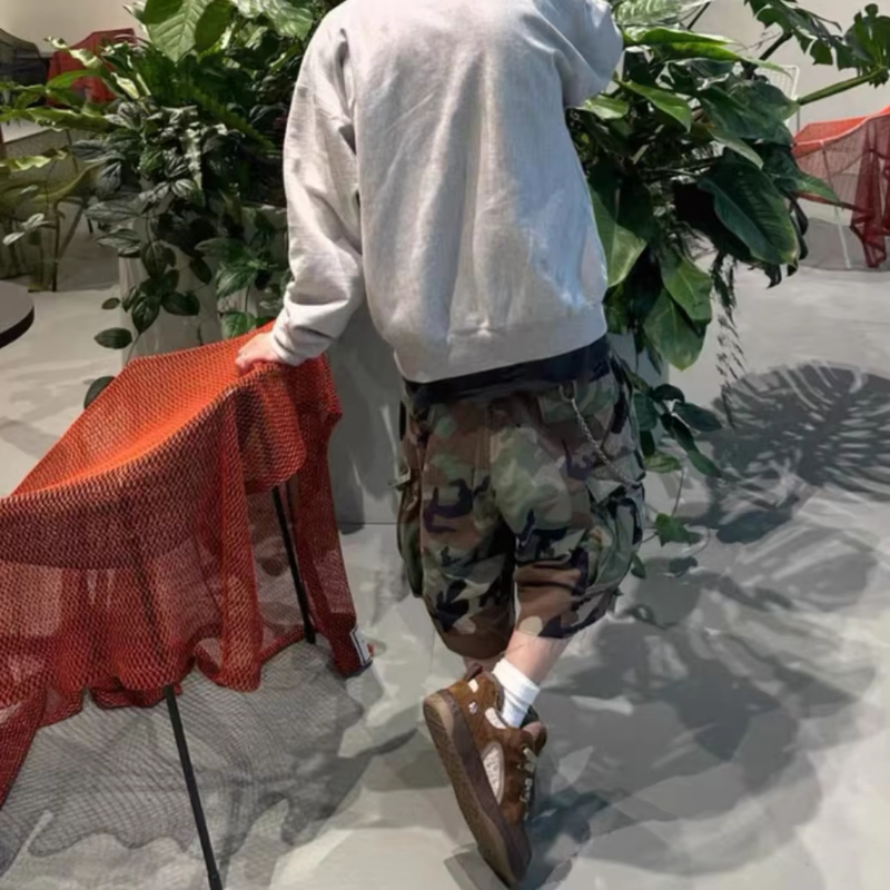 MIJKO M65 Silhouette Camouflage Cargo Cropped Shorts for Men Wide Leg Patchwork Baggy Summer Shorts Oversized Loose Over Knee Pants