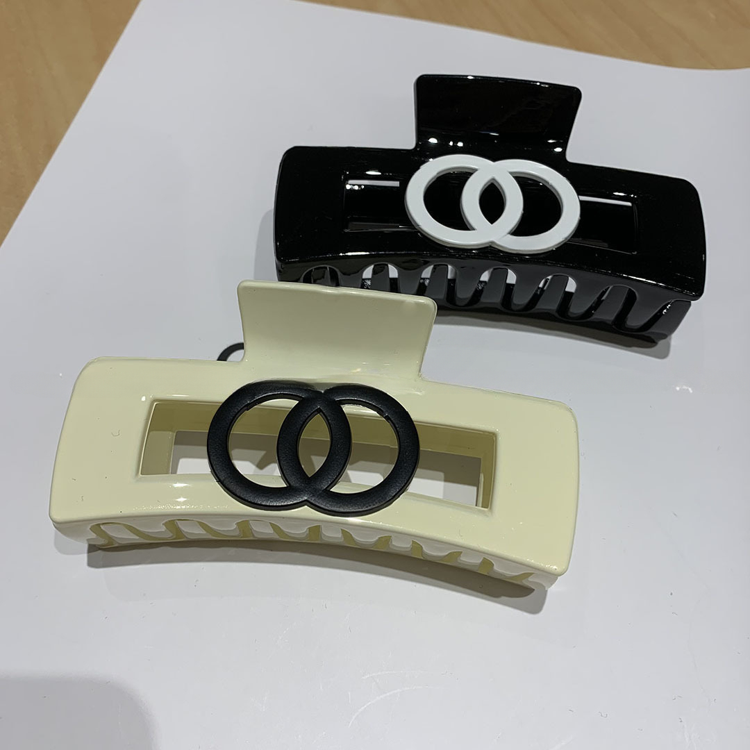 Hair Clips Barrettes Hair Barrettes Designer Hair Metal Hair Claws Luxury Barrettes Womens Girls Hairpin Brand Classic Fashion Shark Hairpin