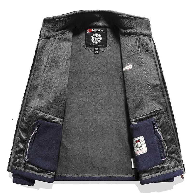 Outdoors Winter Polar Fleece Jacket Men Thermal Fleece Tactical Sports Coat Military Softshell Hiking Outdoor Army Jackets Z250802