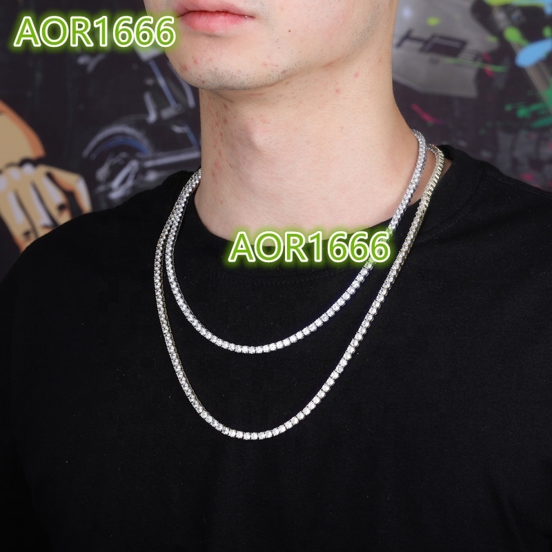 Hip-hop single tennis necklace, inlaid with 4mm diamond geometric shapes, anniversary new spring collection.