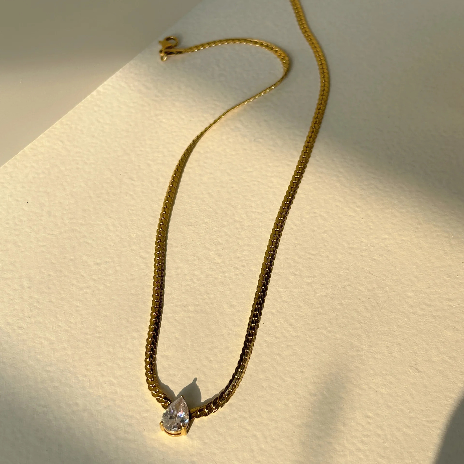 Arrival 18k Gold Plated Waterproof Stainless Steel Waterdrop Droplet Shaped Zircon Pendant Chain Necklace YF4036 250729
