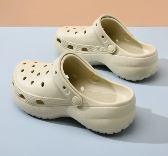2025 New Breathable Soft Women Cloud Hole Slippers Outdoor Anti- Skid Thickened Bottom Soled Beach Sandals Adult Unisex Shoes ddmydaturn