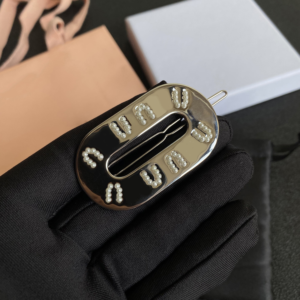 Hair Clips Barrettes Classic Pearl Barrettes Hair Clips Women Gold Plated with Stamp Charm Classic Versatile Leisure Hairclips Fashion Hair Accessories