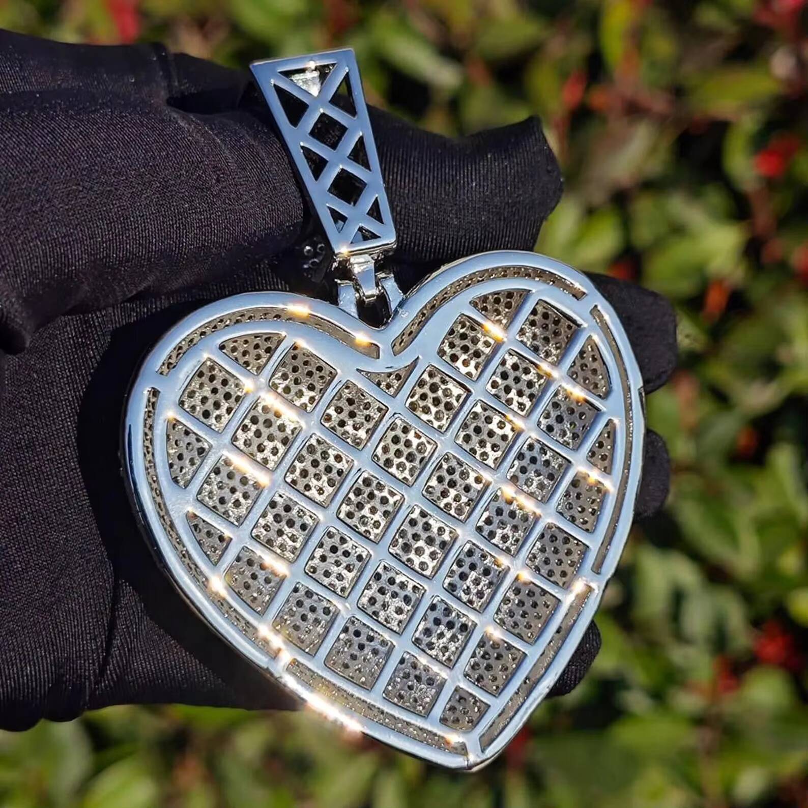 IGI Certified VVS Moissanite Diamond Pendant Custom 18K Rose Gold Plated Fine Jewelry Heart Shape Hip Hop Iced Pendants Charms