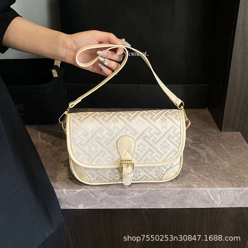 2025 New Intangible Cultural Heritage Zhuang Brocade Elegant Travel Choice Light Purple Geometric Pattern Handbag for Women Shoulder Crossbody Commuti