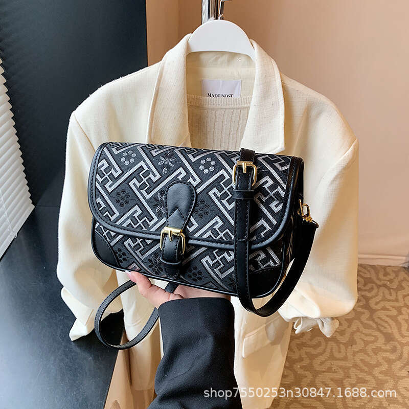 2025 New Intangible Cultural Heritage Zhuang Brocade Elegant Travel Choice Light Purple Geometric Pattern Handbag for Women Shoulder Crossbody Commuti