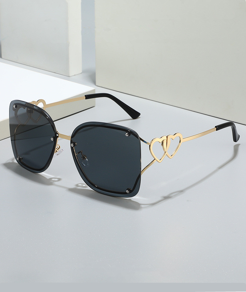 Designer Sunglasses For Women Oversized Sunglasses Fashion Classic Retro Sunglasses Heart Luxury Polarized Goggle Pilot PC Frame Square UV400 Eyewear 