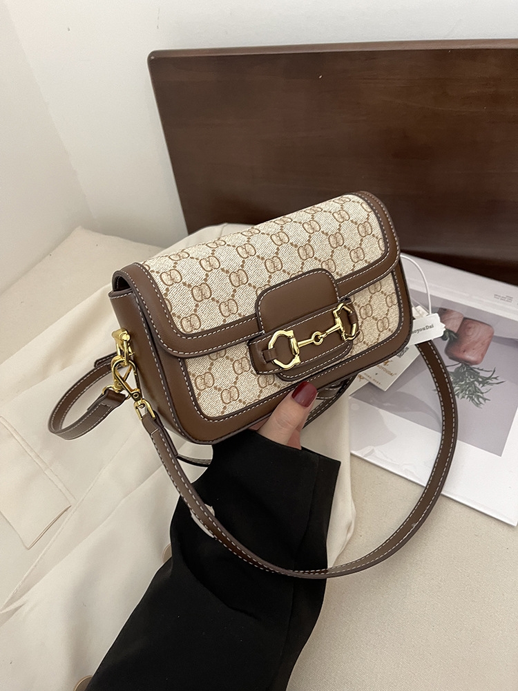 Free shipping high-end design women's bag new popular fashion saddle bag retro underarm bag trendy single-shoulder crossbody small square bag