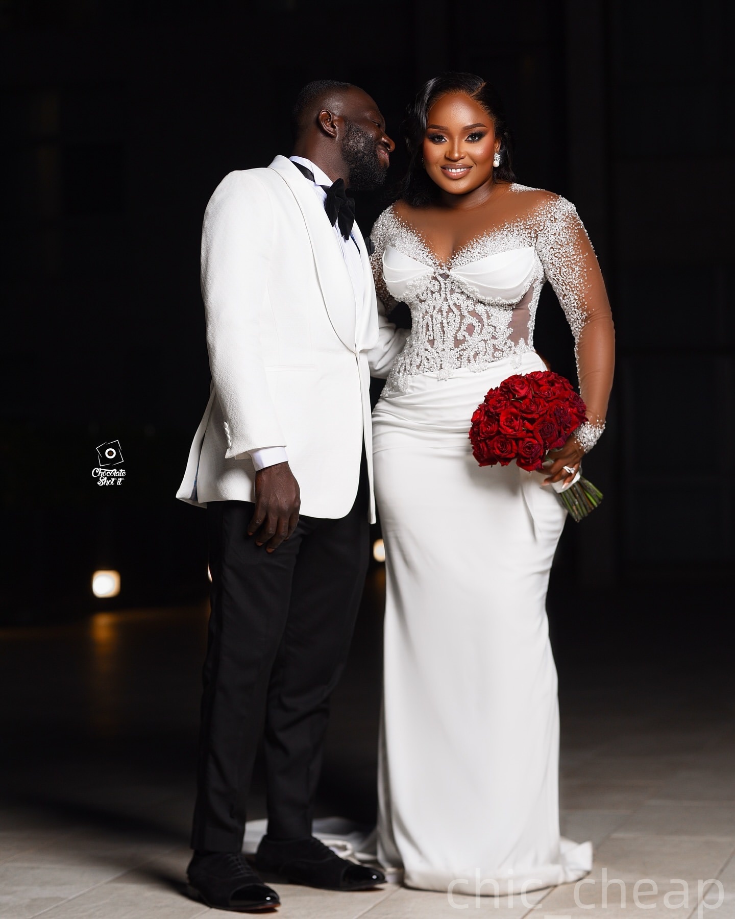 2025 Aso Ebi Plus Size White Mermaid Wedding Dress Beaded Lace Full Sleeves Detachable Train Satin Bridal Gowns Dresses ZJ06755