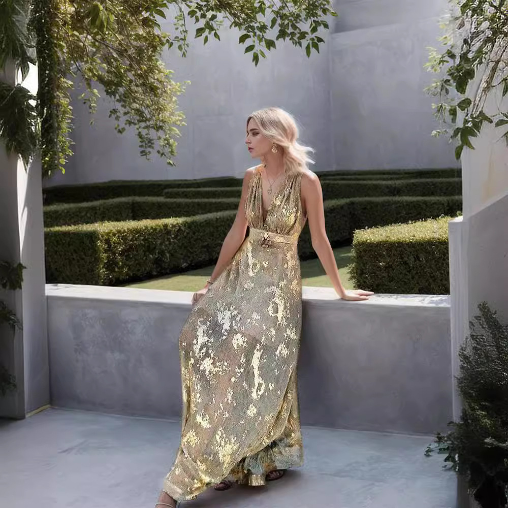 Summer 2025 European and American new women's S dress sexy V-neck lace up dress trend new designer dress