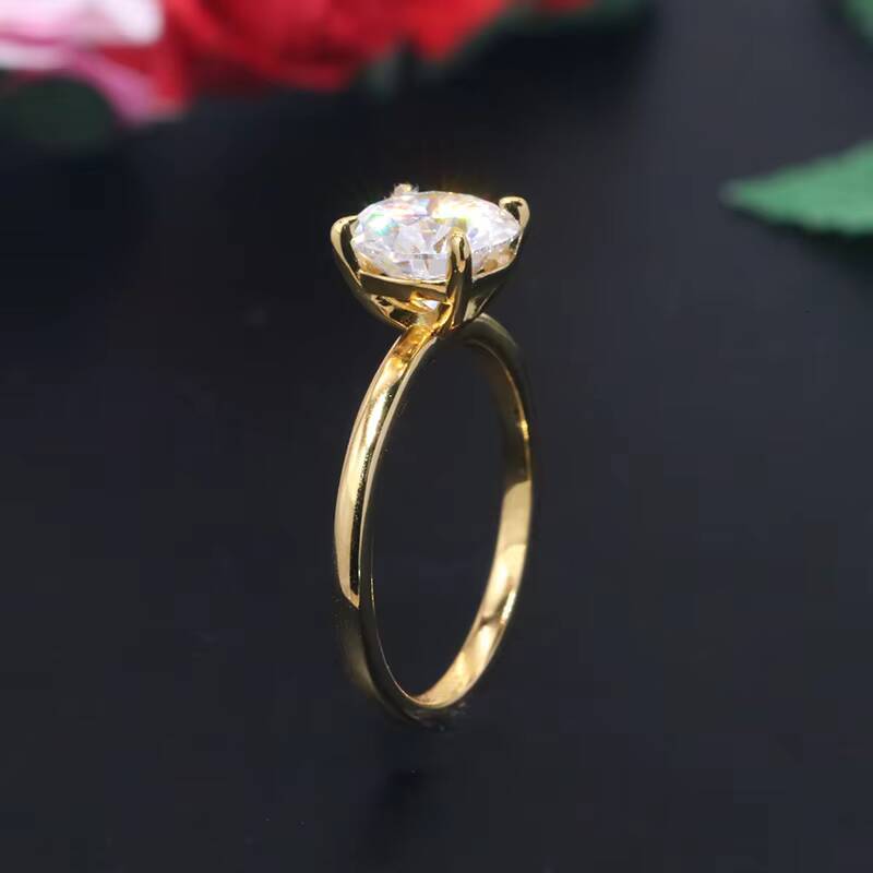 Yingma Jewelry Simple Design 8mm 2ct Round Cut 925 Sterling Silver 14K 18K Yellow Gold Moissanite Ring for Wedding Engagement