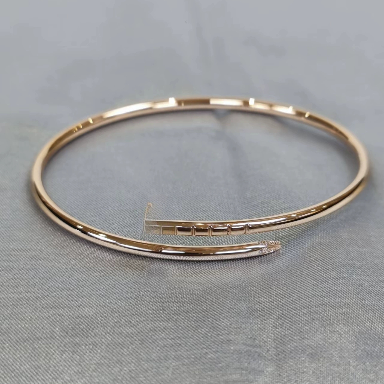 Bracelet designer luxury jewlery designer for women Classic nail headTail diamond couple woman bracelet with thick rose gold plating Fashion AAA