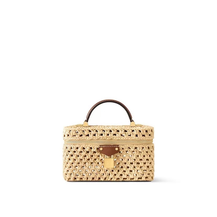 Independent Designers' Summer Collection: Durable Large Capacity Beach Tote with Adjustable Strap
