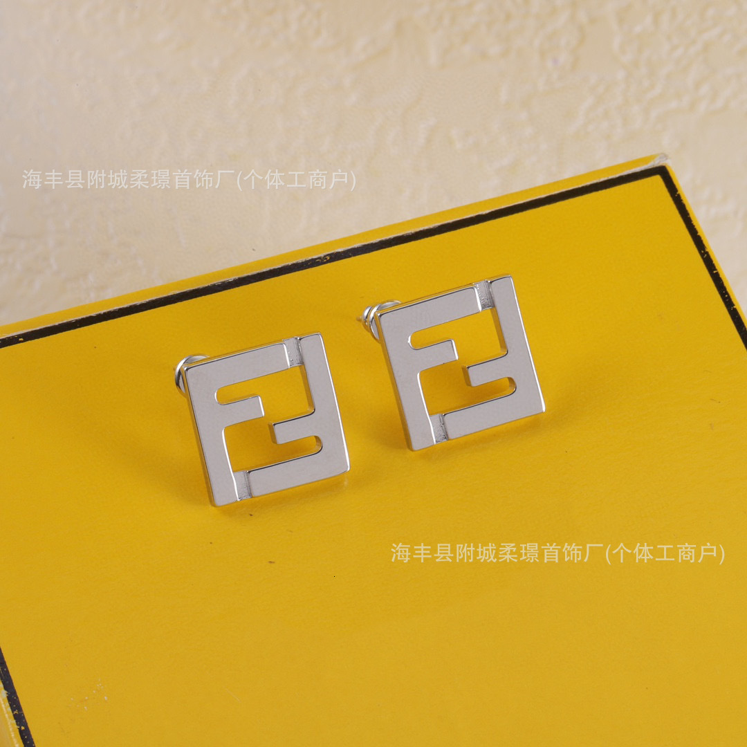 designer earrings stud luxury jewelry for men women gold silver woman new double f fashion square letter women personality and temperament eaоfendiаfendinini