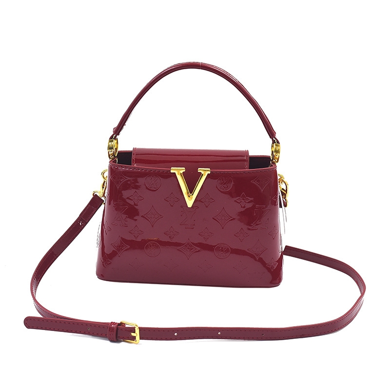 Free shipping, high-end ladies' bag, annual fashionable new patent leather large capacity commuter bucket bag, handbag, light luxury single-shoul