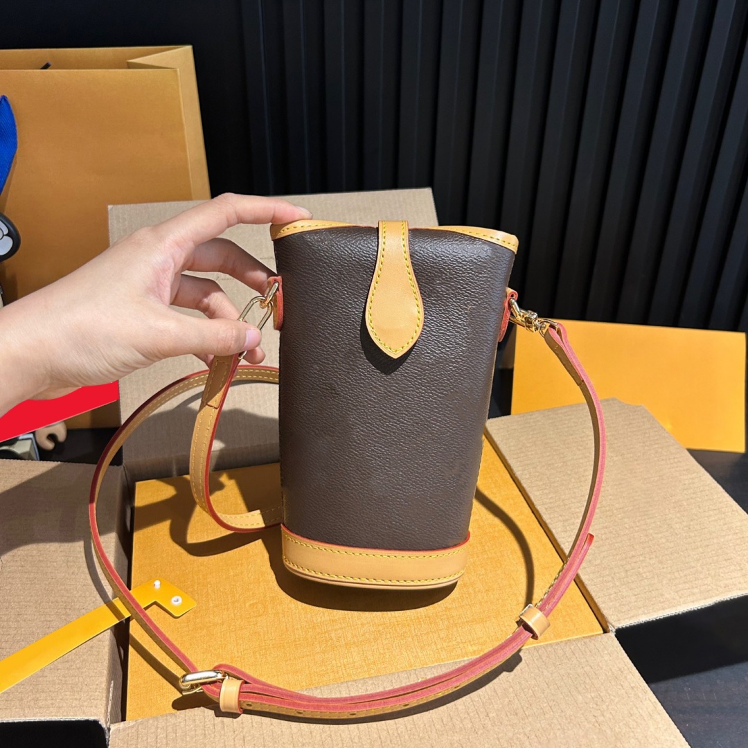 FoldMe Mini Bucket Luxury Designer Cell phone pocket Brown Flowers pouchette messenger bag Purse Luxury slingbag Monogram Women Men Shoulder Crossbody