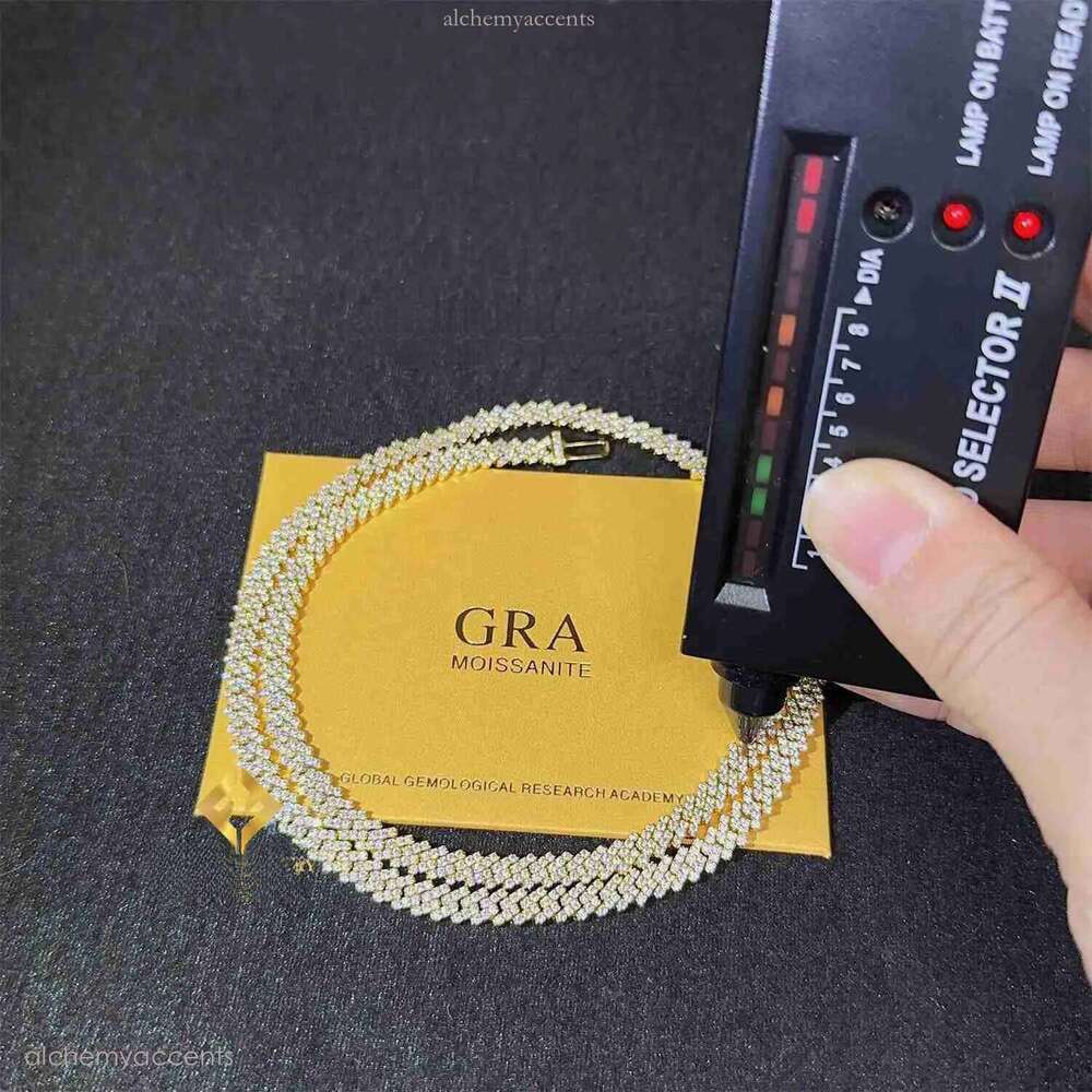 5mm Width One Row Iced Out Man Jewelry Gra Certificates Pass Dia Tester Vvs1 Moissanite Cuban Link Chain Necklace