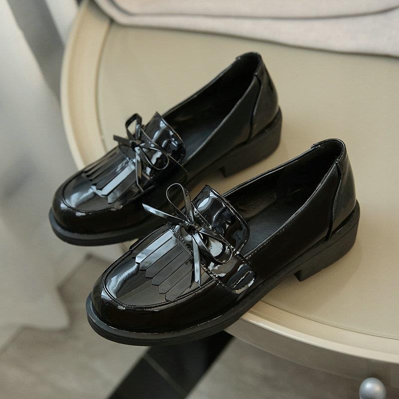 Glossy Patent Mary Jane Flats 3CM Chunky Heel School Shoes w/ Metal Chain Bow (Black) - Factory Direct