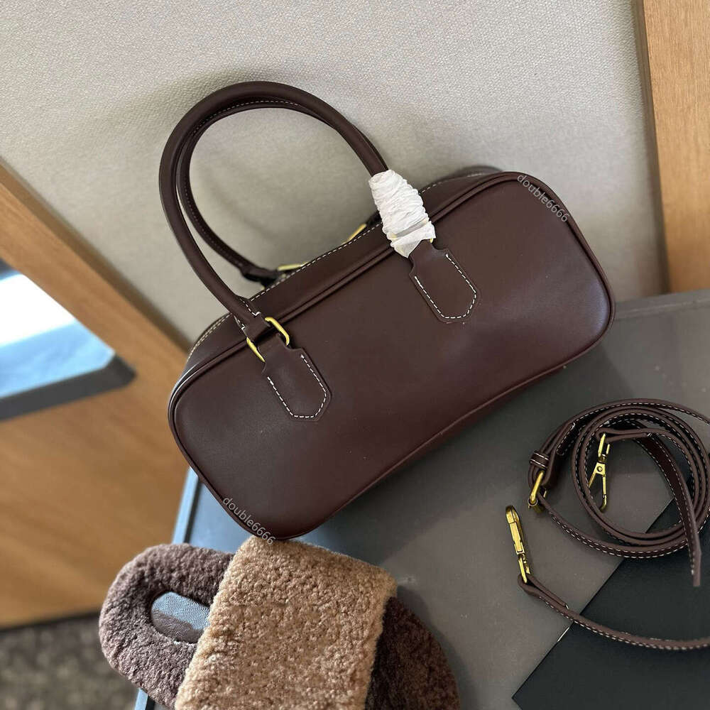 Womens Tote Bags Designer Handbags Brown Fashion Leather Classic Luxury Ladies Bowling bag Crossbody Bag Shoulder bag Mobile phone bag travel bag briefcase