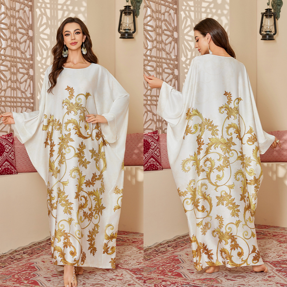 Outfits For Woman New large-size pajamas for women suitable for spring and autumn Chinese style made of satin with gorgeous prints long nightgown