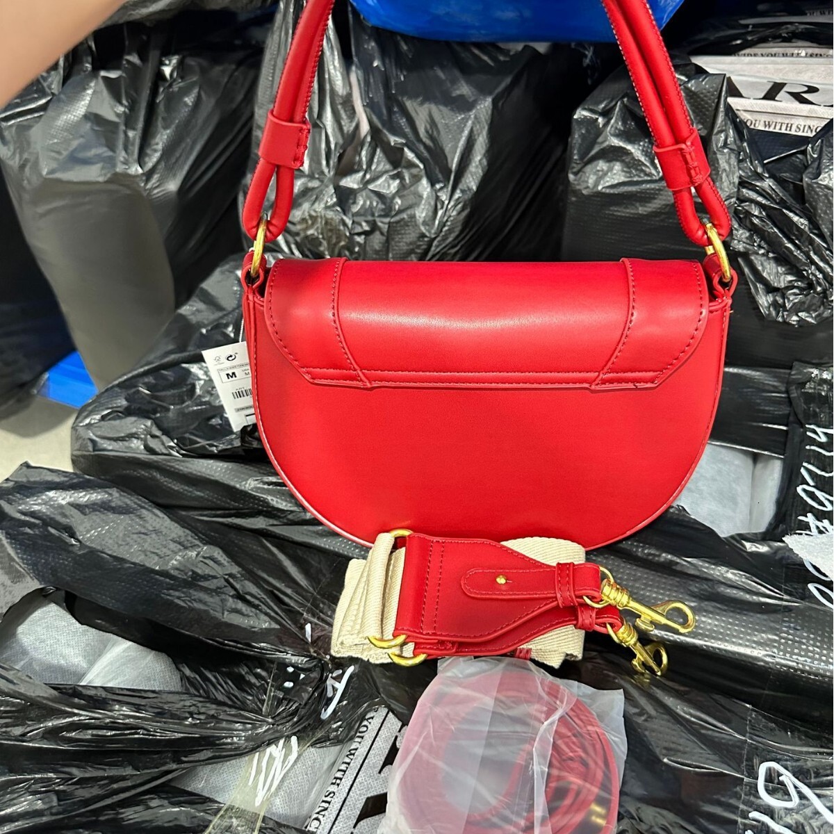 Red women s crossbody bag summer new saddle bag designer bag large trend capacity color blocked handbag flip bag shoulder bag