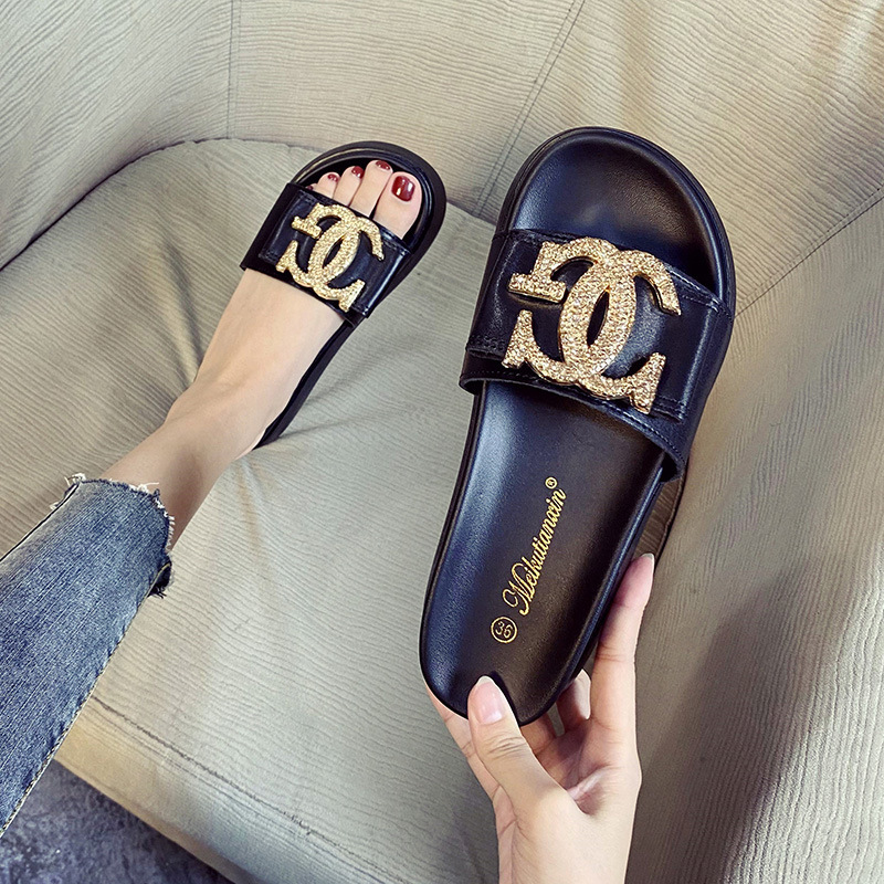 Luxury Designer Sandals Genuine Leather Women's Summer Sandals 2025 New Fashion Versatile Trendy Ins Style Thick Platform Beach Sandals
