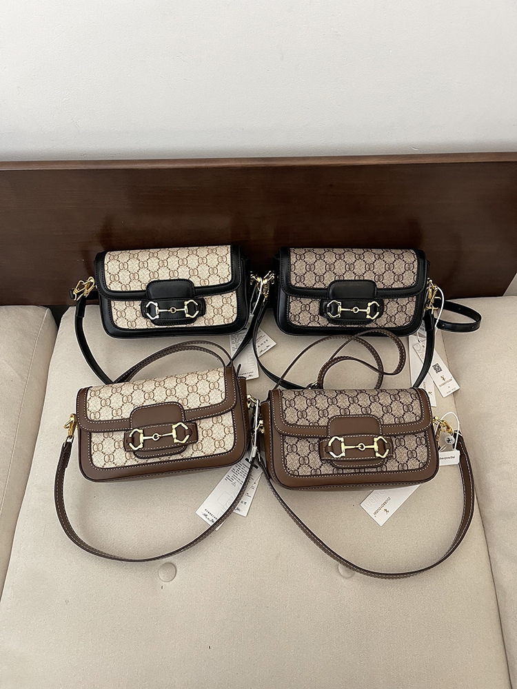 Free shipping high-end design women's bag new popular fashion saddle bag retro underarm bag trendy single-shoulder crossbody small square bag