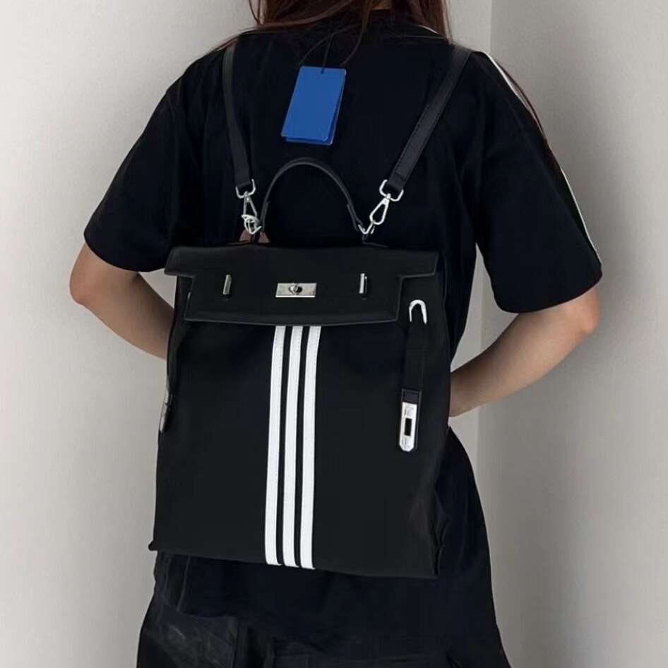 2025 Summer New Striped Handbag Tote Fashion Canvas Small Bag Niche Backpack High-end Feel