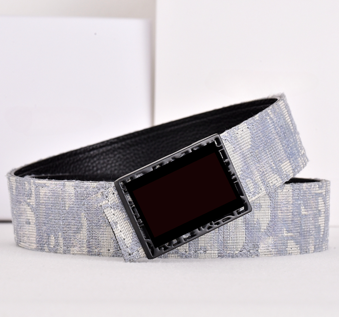 Designer Belt Men Women Luxury Leather Strap Fashion Gold Silver Characters Buckle Classic Waistband width Packing business model casual fashion