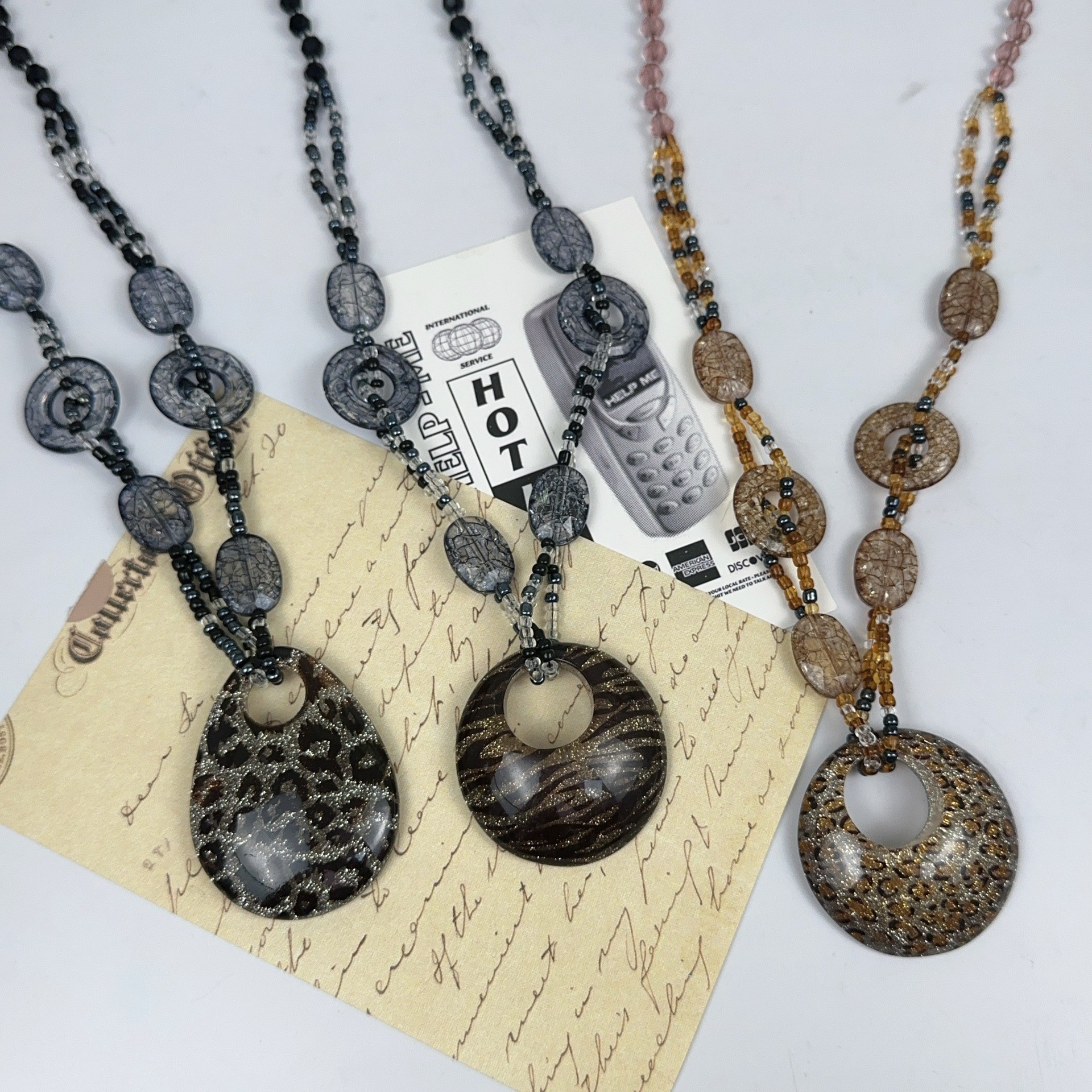 Women's Vintage Tribal Leopard Print Pendant Necklace Y2K Long Collarbone Chain Edgy Alternative Statement Jewelry for Women