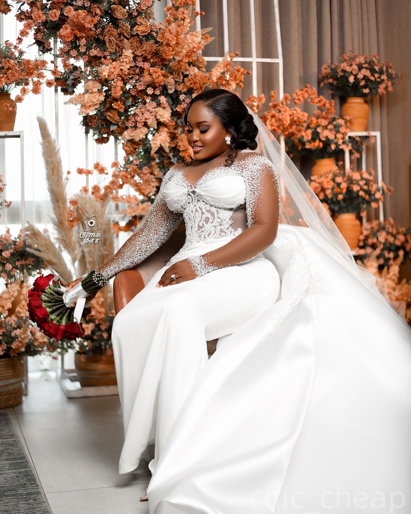 2025 Aso Ebi Plus Size White Mermaid Wedding Dress Beaded Lace Full Sleeves Detachable Train Satin Bridal Gowns Dresses ZJ06755
