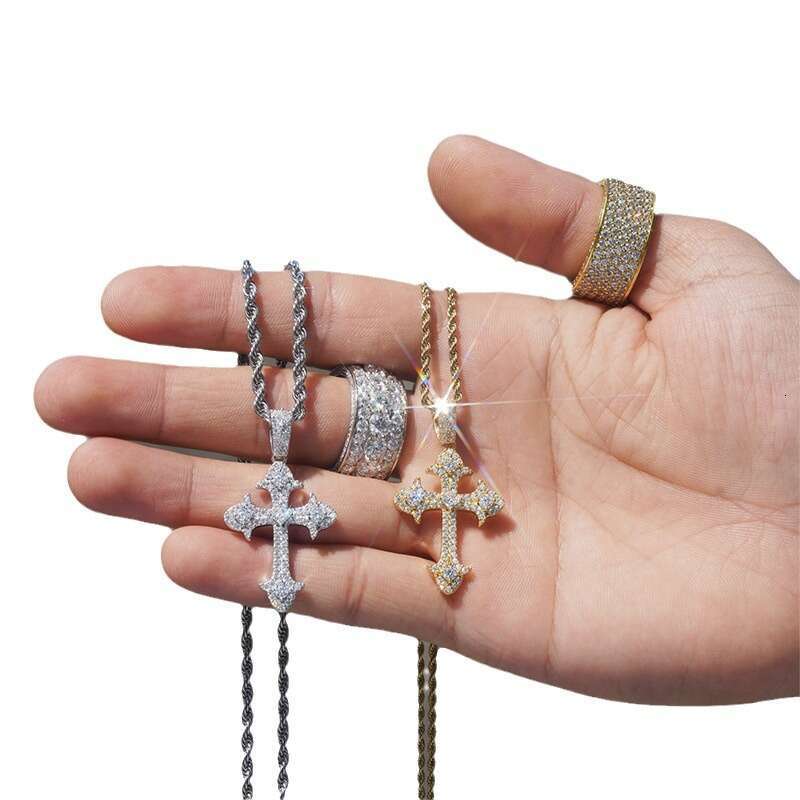 S Sier Inlaid D Color Moissanite Trendy Personality Versatile Cross Pendant Hot Sale