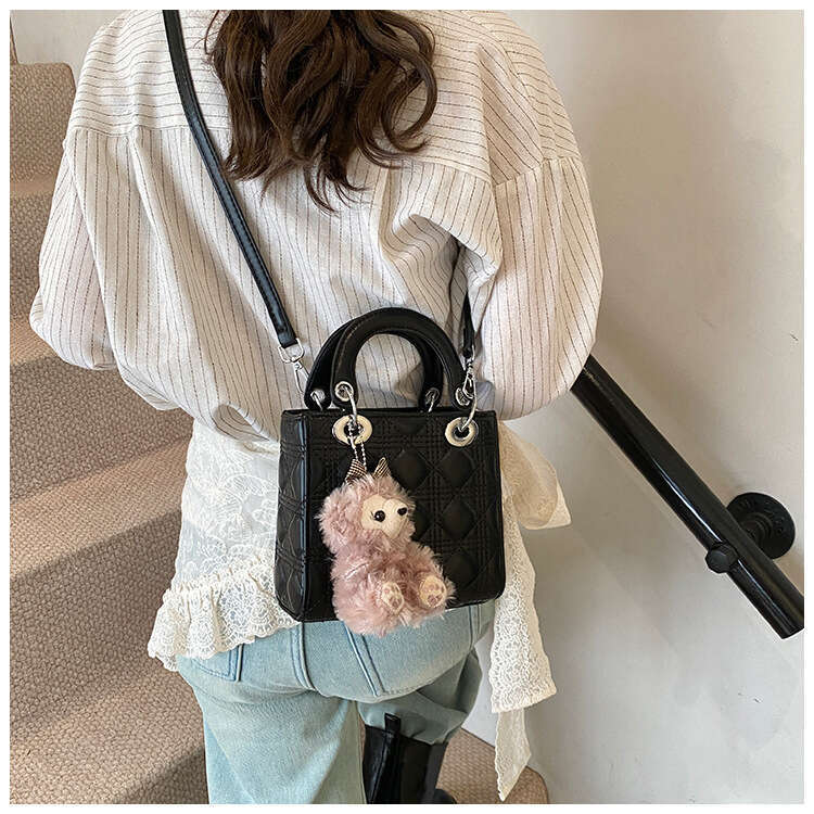 2025 Spring New Handheld Princess Diana for Women, Textured Quilted Small Square Bag, Elegant Trendy Single Shoulder Crossbody Bag