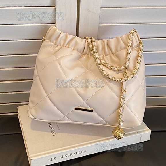 Womens Bag 2025 Summer New Small Style Fashion Casual Quilted Shoulder Bag Commuter Chain Crossbody Bag H250804