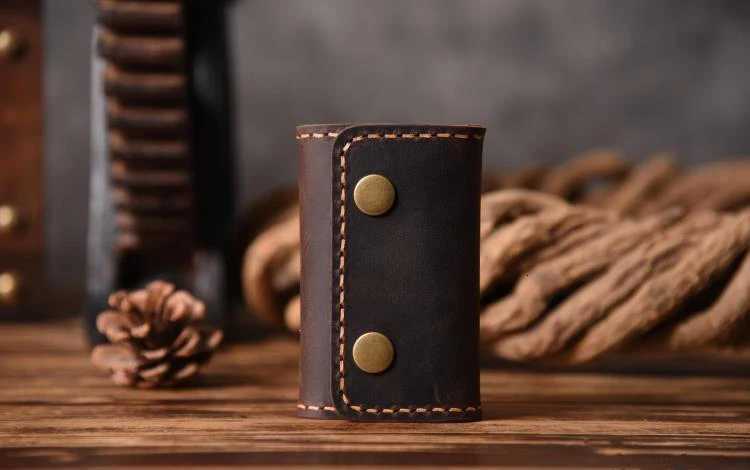 FANCODI Handmade Vintage Genuine Leather Key Holder Men Keychain Cover Leather Key Wallet Men Key Case Bag Women Key Organizer G250802