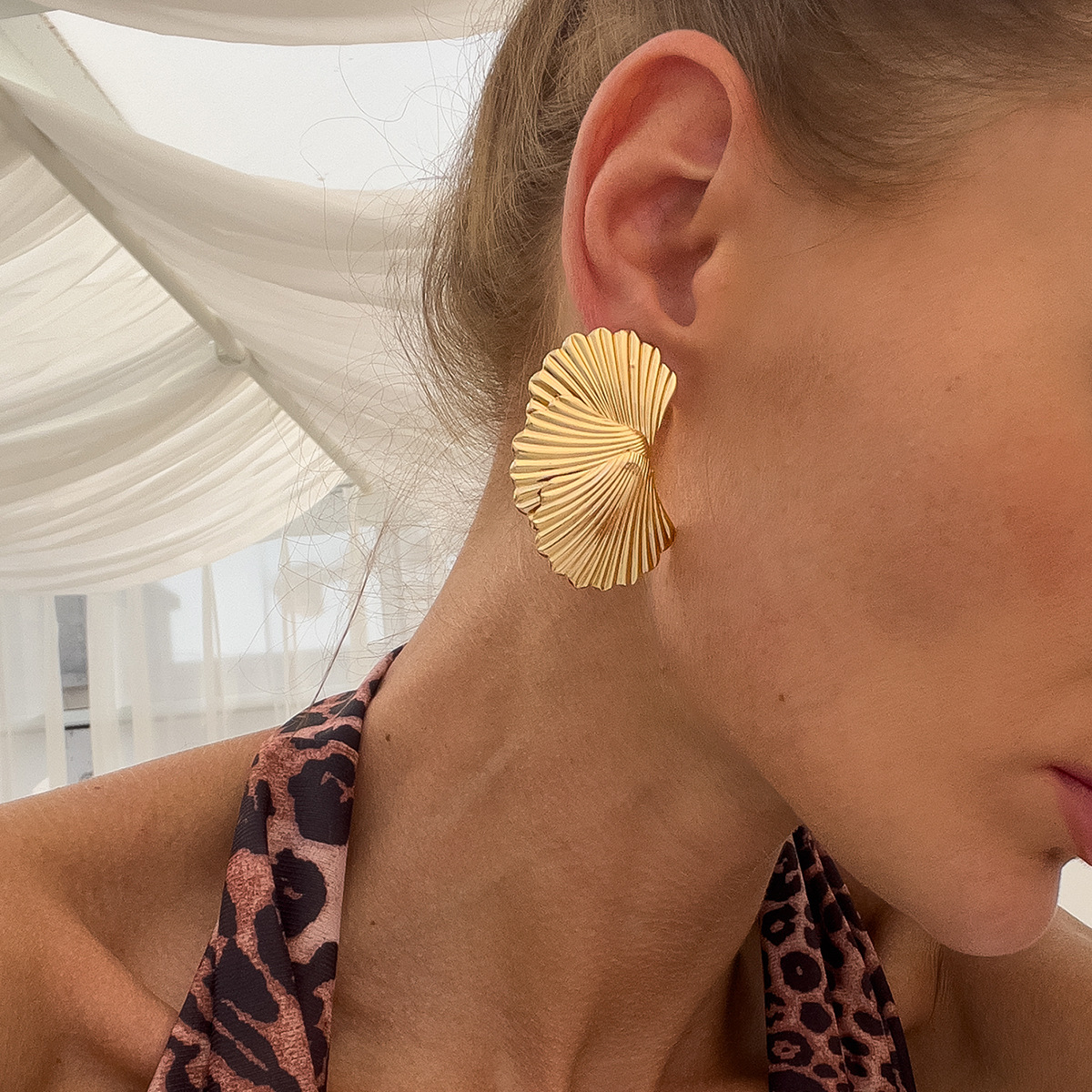 Ocean Inspired Metal Shell Earrings with Premium Textured Design Bold Statement Women Jewelry Versatile New Arrival