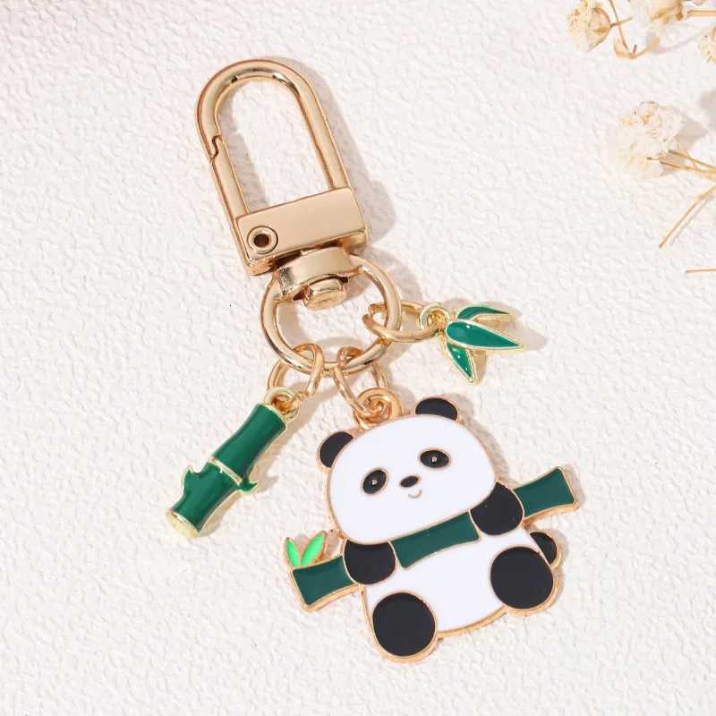 1pc Cute Panda Bamboo Leaves Drip Enamel Keychain Classic Chinese Style Car Bag Pendant Keyring For Handmade DIY Jewelry Making G250802