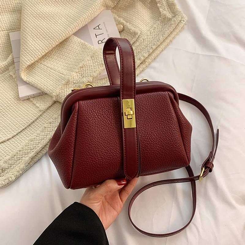 Women's New Trend Handbags Quality Retro Designer Crossbody Bags Female Shopping Totes Shoulder Free Shipping