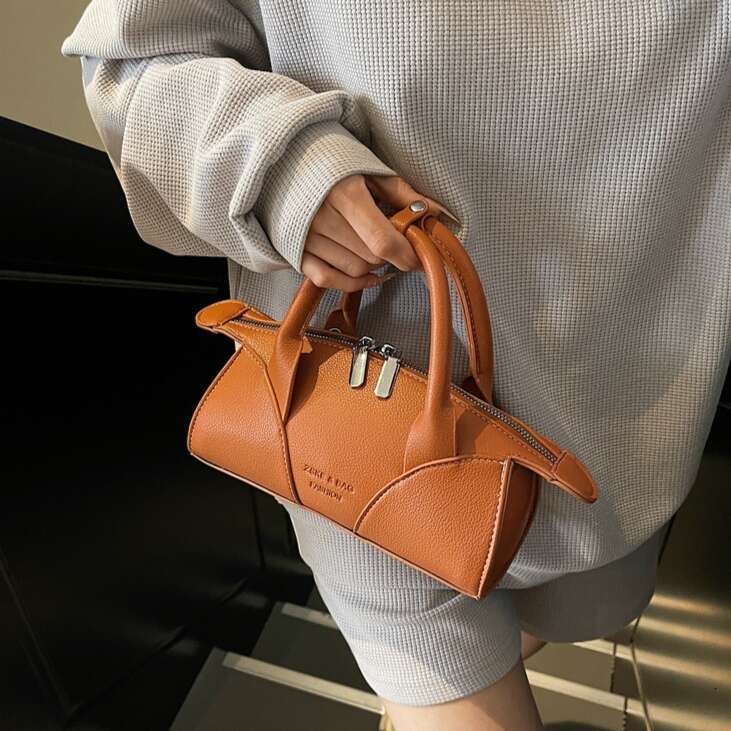 2025 Spring Summer Casual bags Fashion Women's Light Luxury Simple Versatile Commuter designer Boston Bag for Women