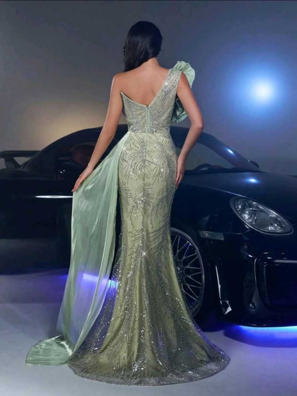 Sparkly Evening Dresses For Women One Shoulder Sleeveless Gown Sequins Lace Sweep Train Dress Party Customized