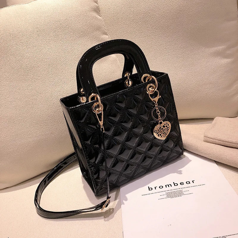 Womens Bright Shoulder Bag Diamond Girl Handbag Fashion Crossbody Bag Car Stitching Craft Pendant Decoration PU Material 250804