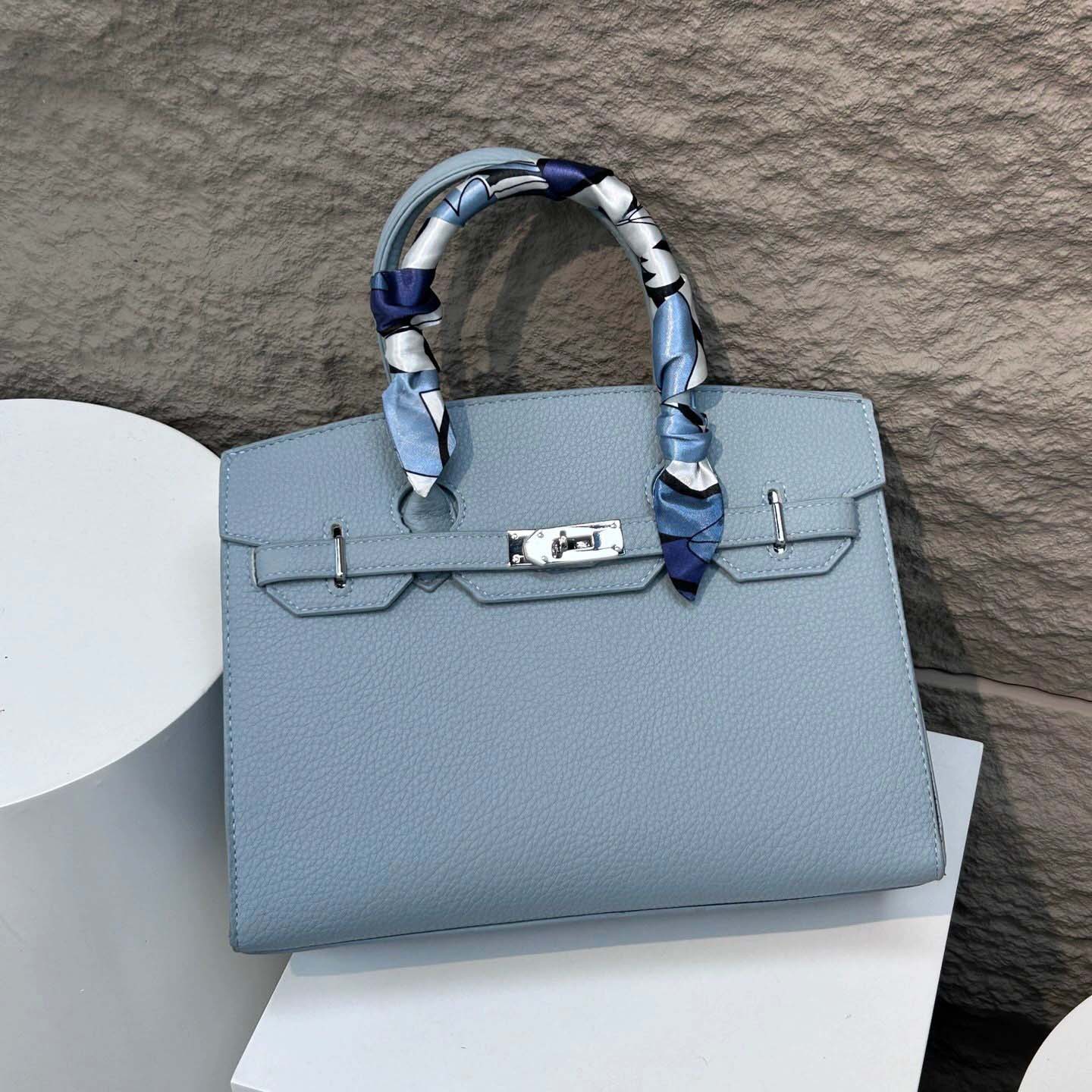 Designer Bag Artwork Bags Shoulder Leather Bag Fashionable Floral Bag High-end Crossbody Bag womens Shoulder bags white brown black